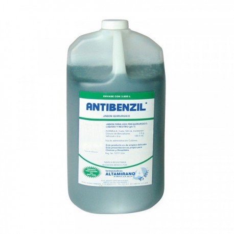 <p>Solución Antibenzil concentrado que actúa sobre una gran variedad de bacterias. Es ideal no sólo para asepsia y lavado pre quirúrgico de manos y zonas preoperatorias, sino también para el lavado y pre desinfección del instrumental quirúrgico. Su composición no irrita ni reseca la piel.</p>
<p><strong>Cada 100 ml contiene:</strong></p>
<ul><li>Cloruro de Benzalconio 1g</li>
<li>Vehículo c.b.p</li>
</ul>