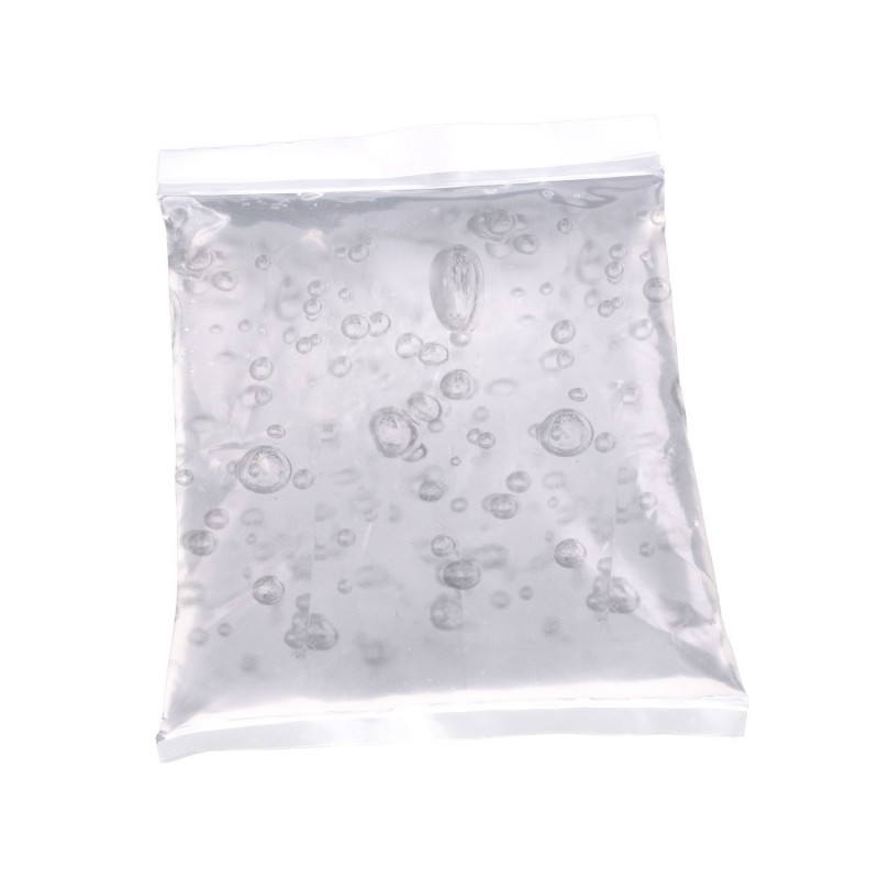 <p>El gel refrigerante es un perfecto acumulador de frío. Viene en bolsa de polietileno y es perfecto como sustituto de hielo seco, ideal para cualquier producto que requiera cadena fría.</p>
<ul><li>Es un producto no tóxico</li>
<li>No ingerible</li>
<li>Reutilizable</li>
<li>En bolsa de polietileno natural calibre 500</li>
</ul>